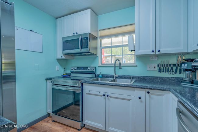 632 Butler Mill Rd, House other with 3 bedrooms, 2 bathrooms and null parking in Oliver Springs TN | Image 9