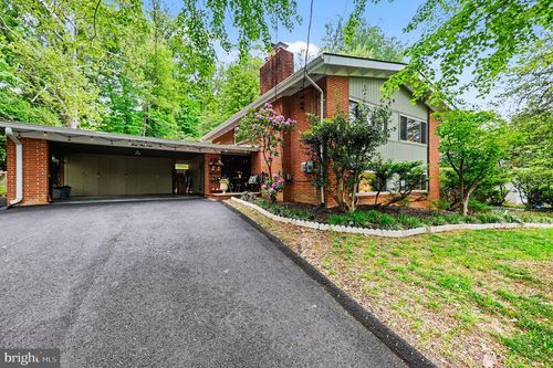 6306 Beachway Dr, FALLS CHURCH, VA, 22044-1509 | Card Image