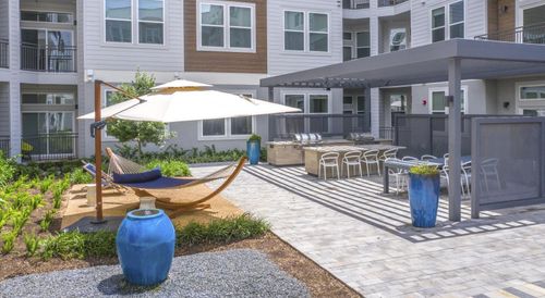 apt-425-9330 Main St, Houston, TX, 77025-4571 | Card Image