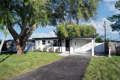 11797 104th St, LARGO, FL, 33773-2431 | Card Image