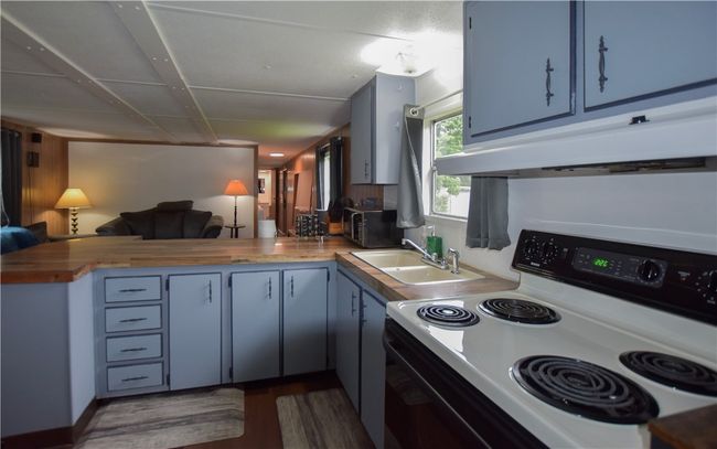 Laundry Room | Image 13
