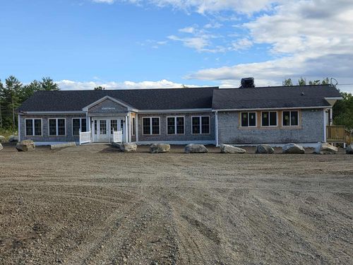 52 Augusta Road, Whitefield, ME, 04353 | Card Image