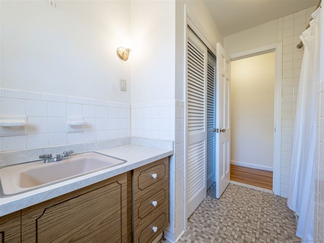 310 Ridgefield Rd, House other with 4 bedrooms, 3 bathrooms and null parking in Wilton CT | Image 25