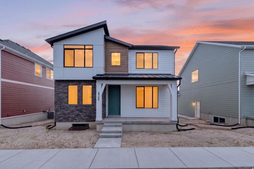 170-2705 W 2740 N, Ogden, UT, 84404 | Card Image