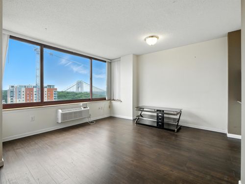 apt-2313-100 Old Palisade Rd, Fort Lee, NJ, 07024-7021 | Card Image