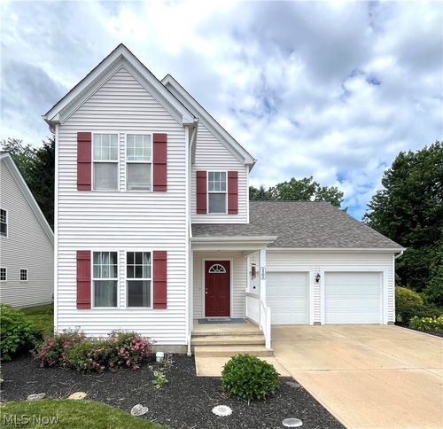 1205 E Mallard Dr, Madison, OH, 44057-2960 | Card Image