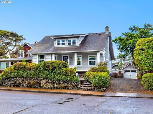 780 S Columbia St, Seaside, OR, 97138-5506 | Card Image