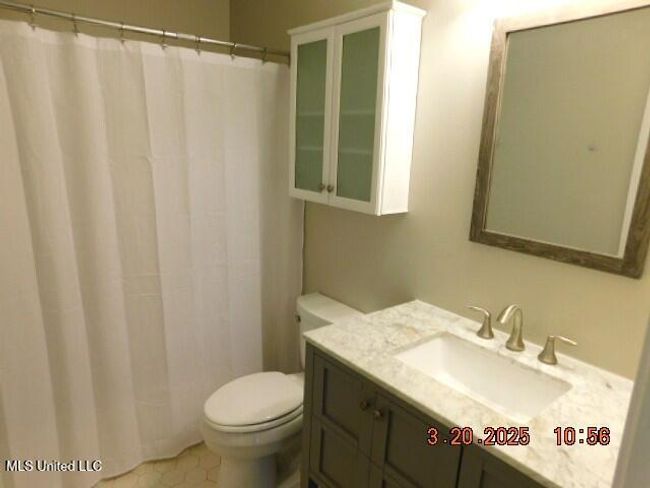 BathTwo | Image 20