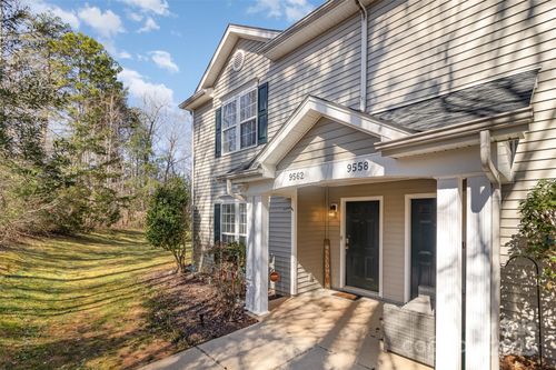 9562 Littleleaf Dr, Charlotte, NC, 28215-7128 | Card Image