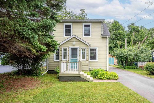 32 Forest Hill Dr, Halifax, NS, B3M1X4 | Card Image