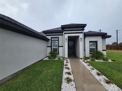 1302 Playa Dr, Weslaco, TX, 78596-4403 | Card Image