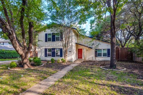 902 Firestone Ln, Richardson, TX, 75080-1516 | Card Image