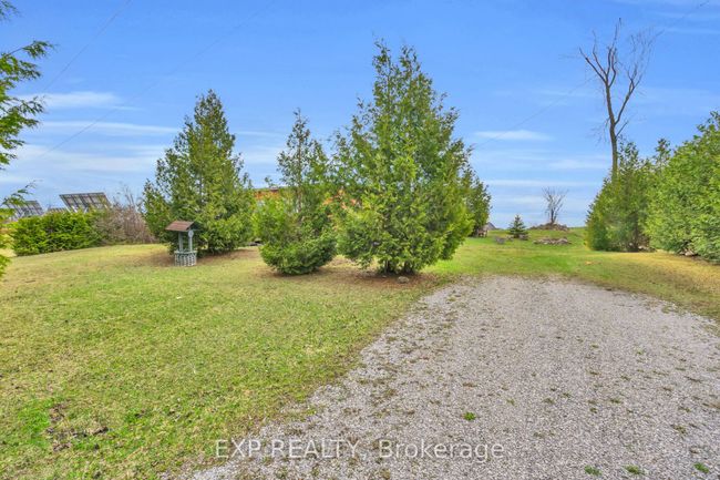 70 Red Cap Beach Rd, Home with 2 bedrooms, 1 bathrooms and 5 parking in Kirkfield ON | Image 14