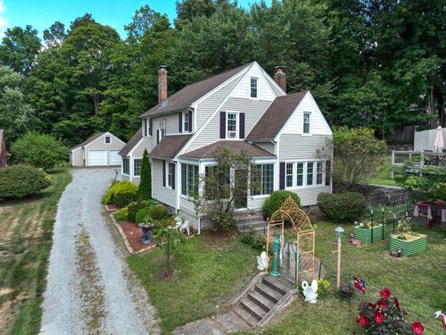 405 Alling St, Berlin, CT, 06037-2172 | Card Image