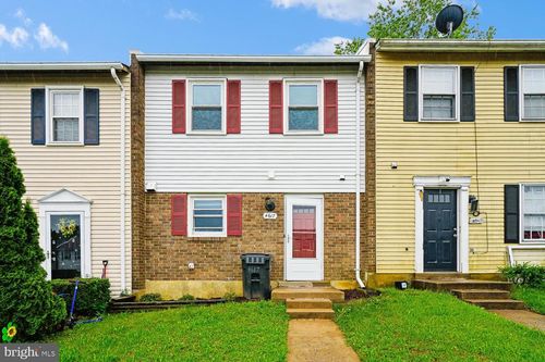 4617 Whitaker Pl, WOODBRIDGE, VA, 22193-3023 | Card Image