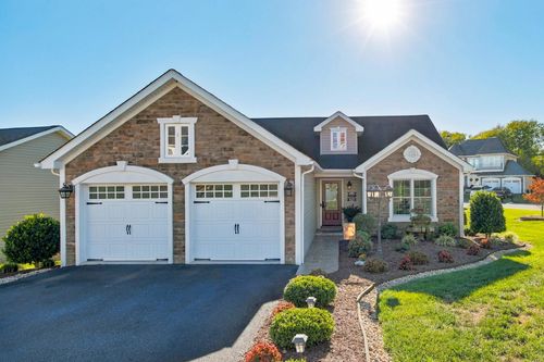20 Foxcrest Ridge, Staunton, VA, 24401 | Card Image