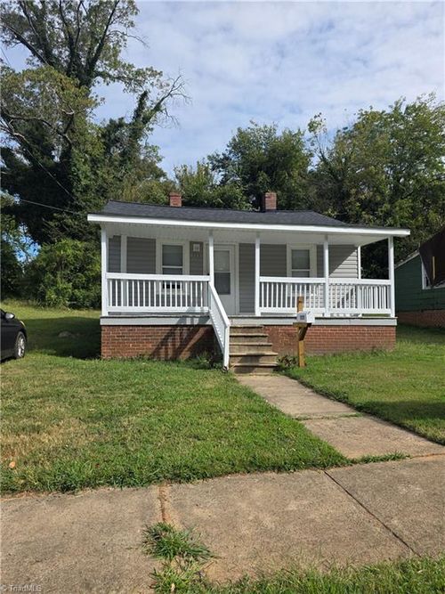 325 W 23rd St, Winston Salem, NC, 27105-5027 | Card Image