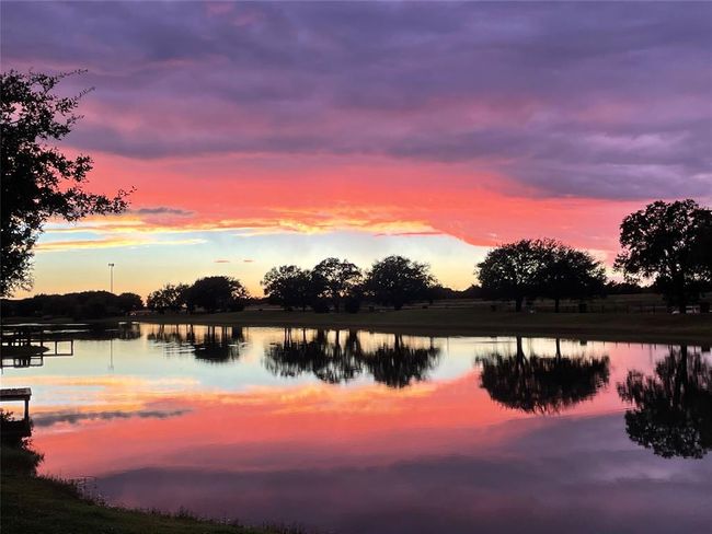 22 Crestview Trl, House other with 4 bedrooms, 3 bathrooms and 3 parking in Houston TX | Image 48