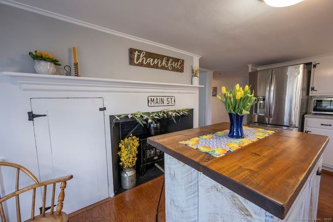 186 Main St, House other with 3 bedrooms, 2 bathrooms and null parking in Durham CT | Image 13