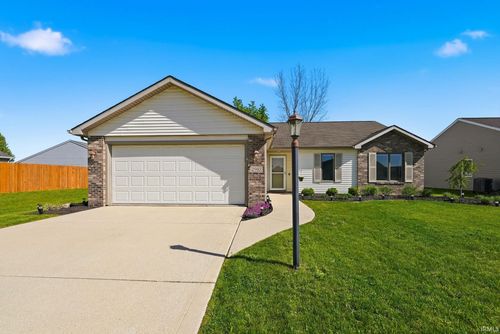 2910 Marguerite Drive, Huntertown, IN, 46748-9290 | Card Image