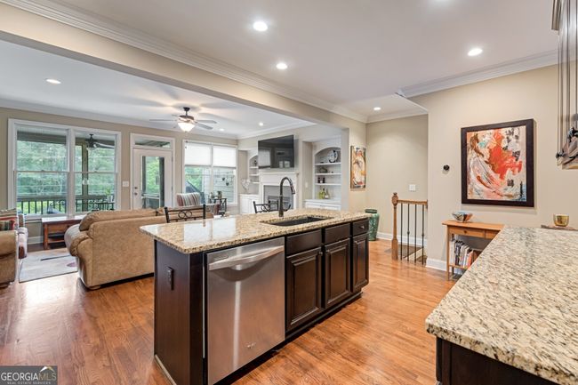 2038 Heathermere Way, Townhouse with 3 bedrooms, 4 bathrooms and null parking in Roswell GA | Image 10