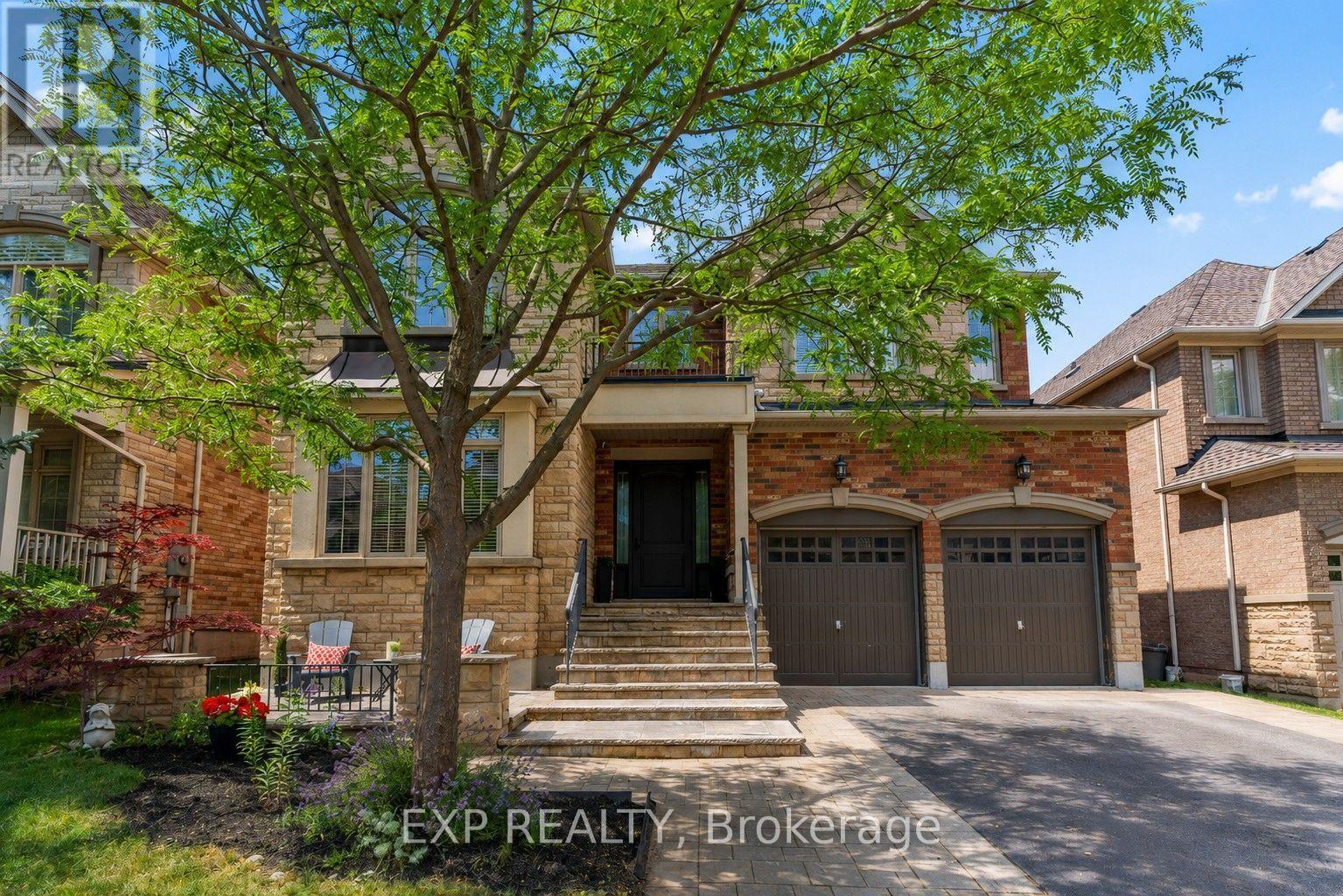 Residential in Oakville (JC Joshua Creek)