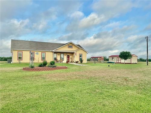 8940 County Road 101, San Diego, TX, 78384 | Card Image