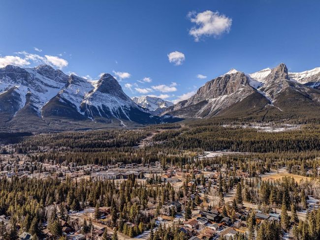 20 Pinewood Crescent, House other with 3 bedrooms, 1 bathrooms and 3 parking in Canmore AB | Image 46