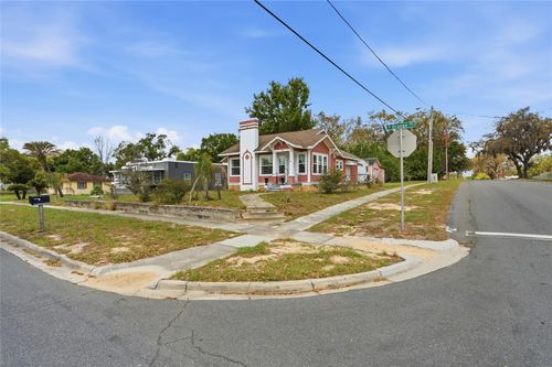 18 E Orange St, DAVENPORT, FL, 33837-4129 | Card Image