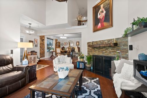 289 Sunset Ky, Secaucus, NJ, 07094-2213 | Card Image