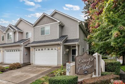 12401 Ne 70th Circle, Townhouse with 3 bedrooms, 1 bathrooms and 2 parking in Vancouver WA | Image 2