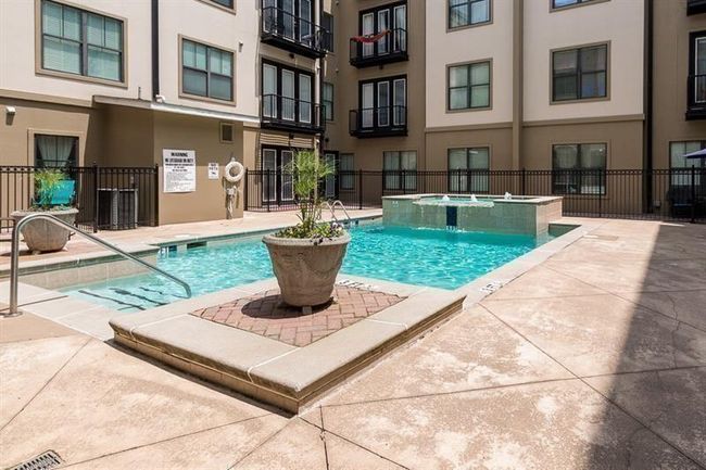 UNIT-2309 - 5300 Peachtree Rd, Condo with 2 bedrooms, 2 bathrooms and 2 parking in Chamblee GA | Image 31