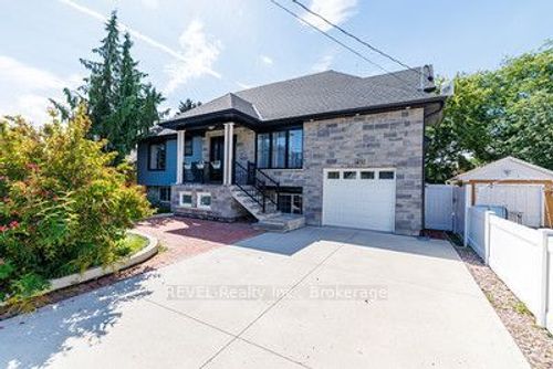 491 Geneva St, Saint Catharines, ON, L2N2H4 | Card Image