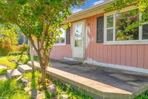 7471 Imlay City Rd, Clyde, MI, 48049-2810 | Card Image