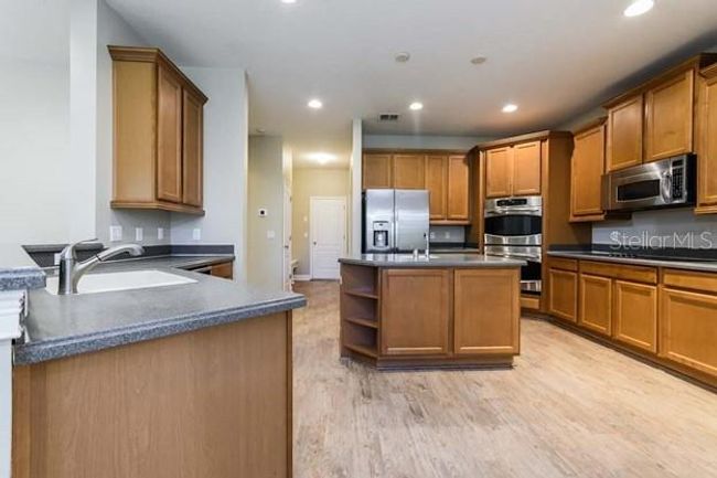 2906 Park Meadow Dr, House other with 5 bedrooms, 4 bathrooms and null parking in Apopka FL | Image 8