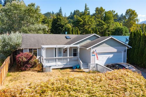 45303 Ridgeway Ct, Concrete, WA, 98237-9211 | Card Image