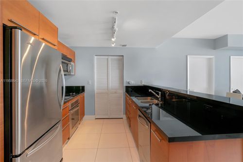 apt-2201-253 Ne 2nd St, Miami, FL, 33132-2294 | Card Image