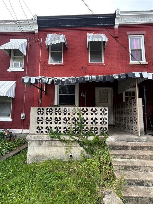 405 S 5th St, Jeannette, PA, 15644-2233 | Card Image