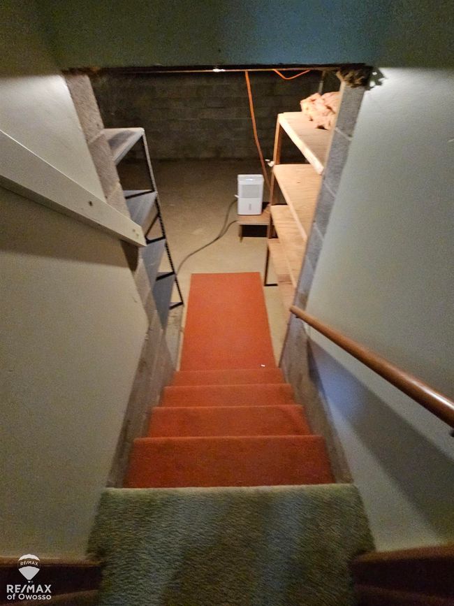 Stairs to Basement | Image 20