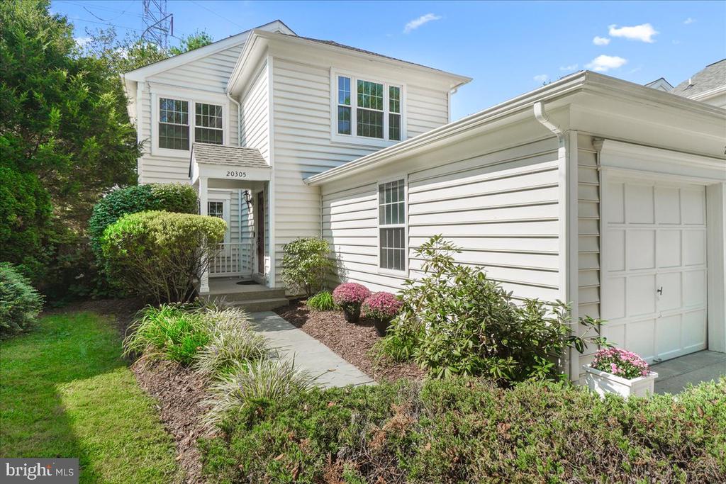 Marketree Pl, Montgomery Village, MD 20886