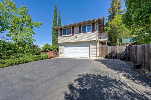 3582 Bell Road, Auburn, CA, 95603 | Card Image