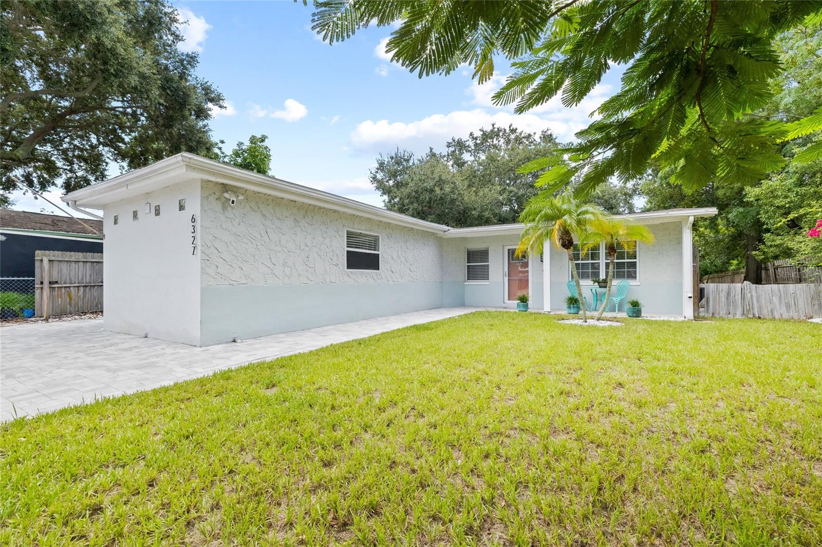 Renellie Ct, Tampa, FL 33616