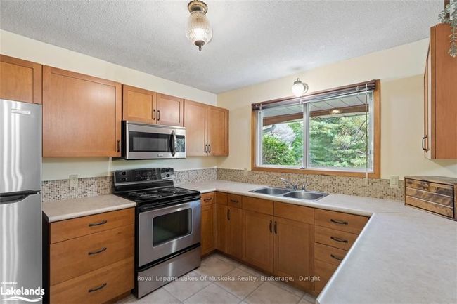 1063 Oxtongue Lake Rd, House other with 3 bedrooms, 1 bathrooms and 6 parking in Dwight ON | Image 15