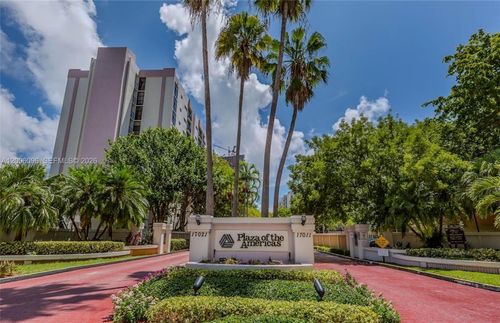 215-16919 N Bay Rd, Sunny Isles Beach, FL, 33160-4214 | Card Image