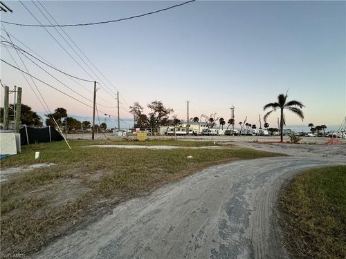 trlr-4-19281 San Carlos Blvd, FORT MYERS BEACH, FL, 33931-2231 | Card Image
