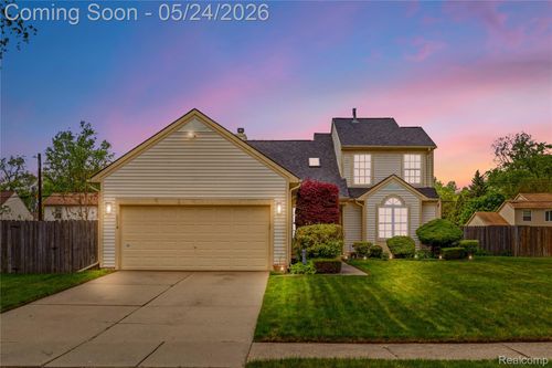 6054 Carnagie St, Romulus, MI, 48174-4447 | Card Image