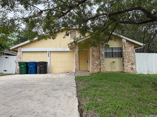5926 Hidden Glade, San Antonio, TX, 78250-4835 | Card Image