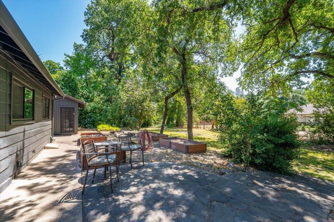 2551 S Waverly Ave, House other with 3 bedrooms, 2 bathrooms and null parking in Redding CA | Image 22