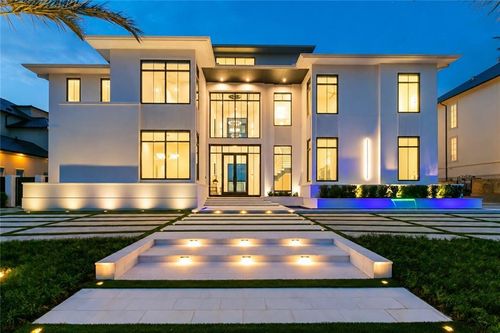 36 Royal Palm Dr, Kenner, LA, 70065-4890 | Card Image