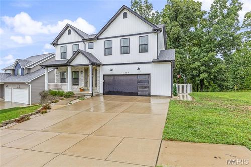 1409 Burrwyck Ln, Herculaneum, MO, 63048-1759 | Card Image